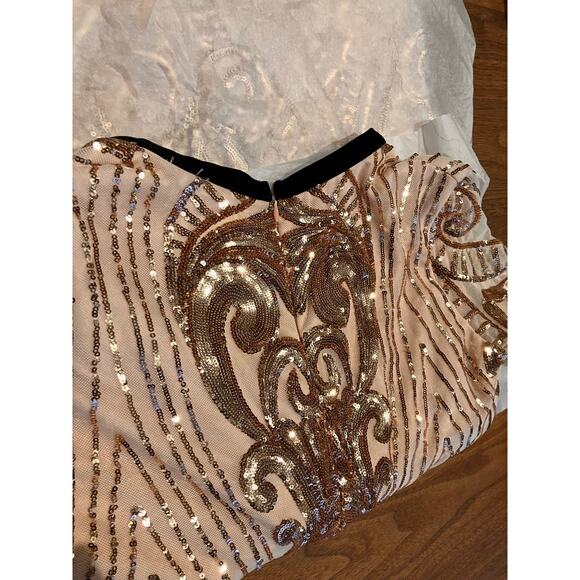 FOREVER UNIQUE 10 Dress, Long Sleeve, Plunging, Pink Gold Sequins NWT Homecoming - Picture 7 of 13